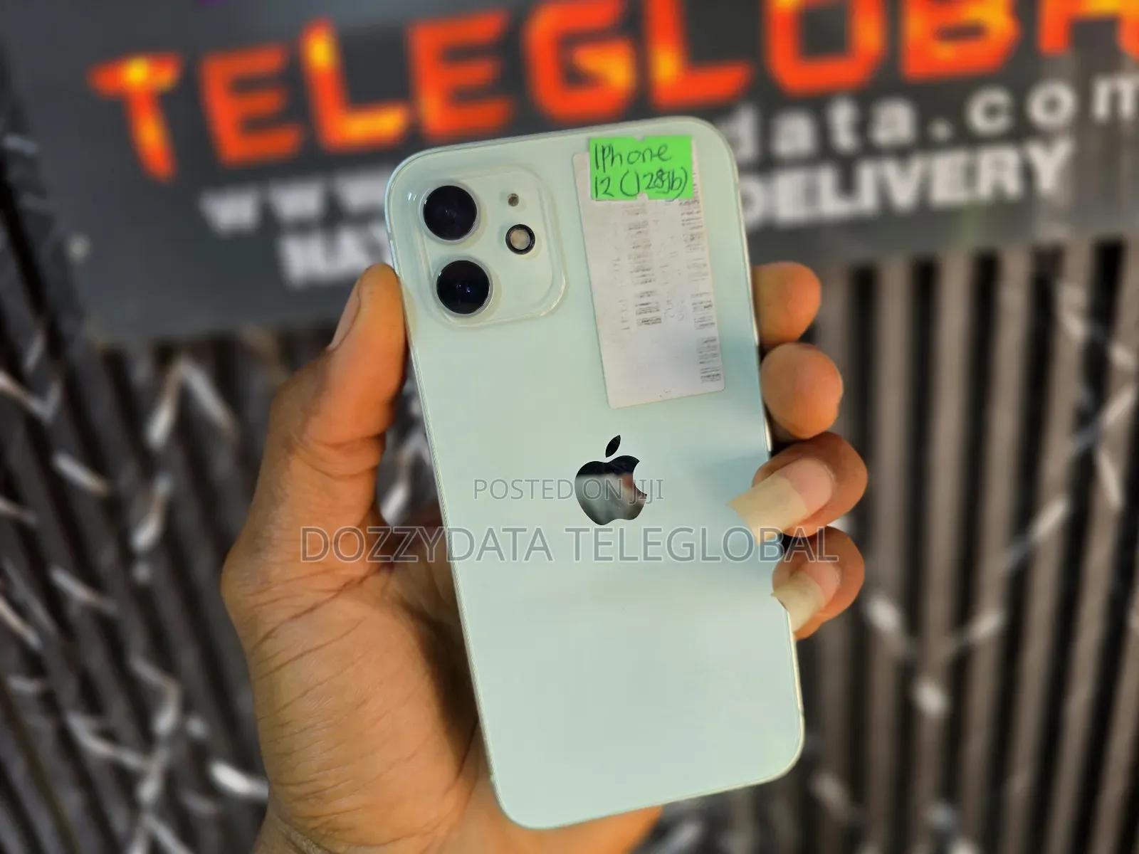 Apple iPhone 12 128 GB