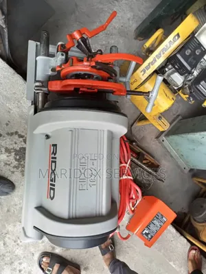 Pipe Treading Machine 2"