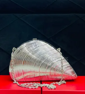 Stylish Quality Shell Clutch