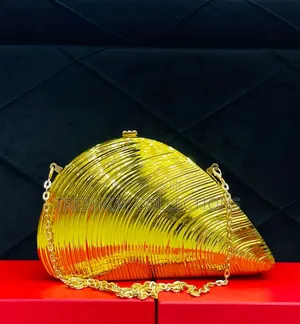 Stylish Quality Shell Clutch