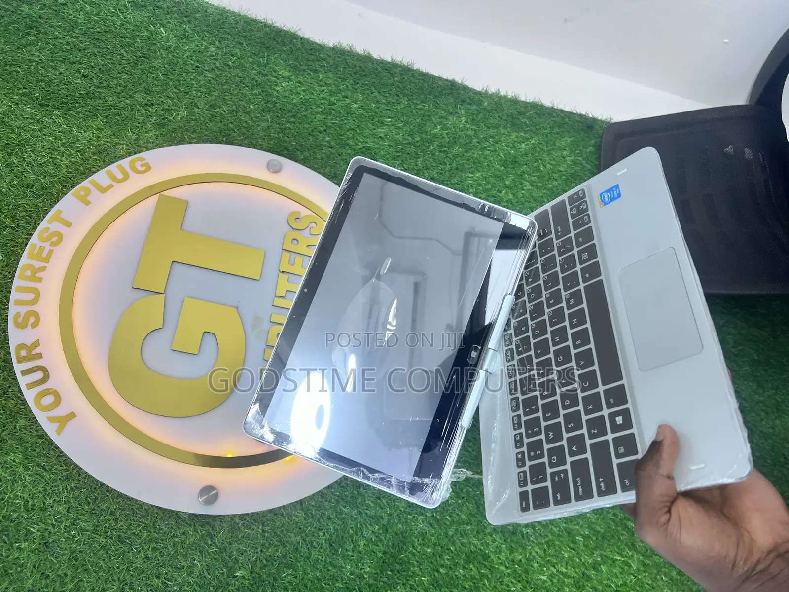 New HP EliteBook Revolve 810 G3 Tablet 12GB Intel Core I7 SSD 256GB