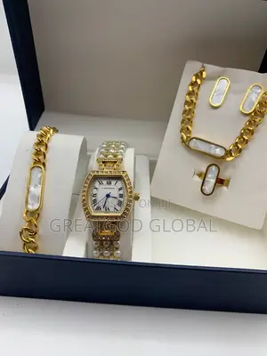 Wristwatch and Jewelry Set for Ladies