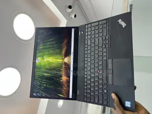 Photo - Laptop Lenovo ThinkPad T580 16GB Intel Core i7 SSD 512GB