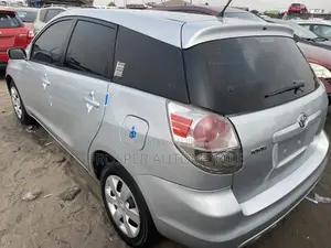 Toyota Matrix 2006 Silver