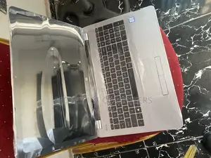 New Laptop HP 8GB Intel Core I5 SSD 256GB