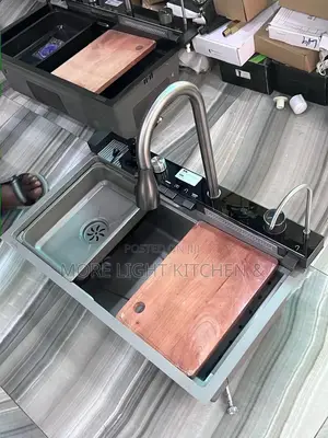 Four Botton Sink