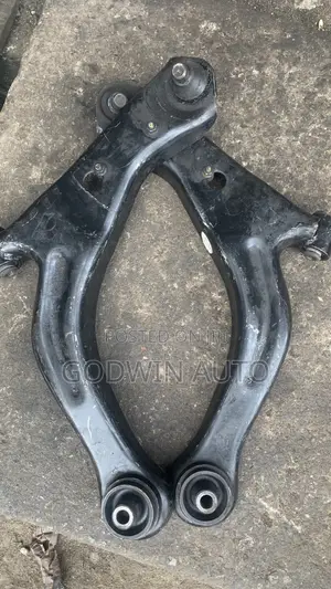Lower Arm Ford Escape 2008