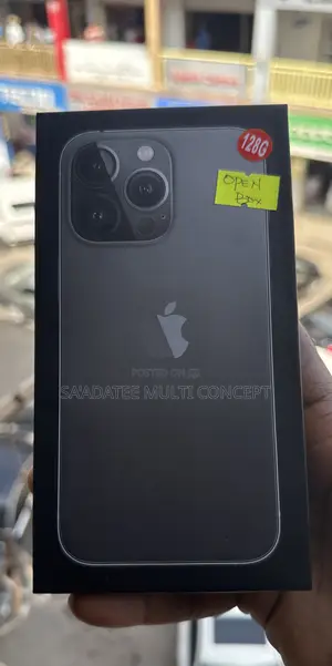 Photo - Apple iPhone 13 Pro 128 GB Black