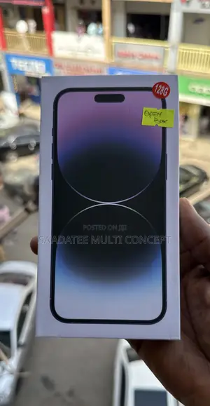 Photo - Apple iPhone 14 Pro Max 128 GB Purple
