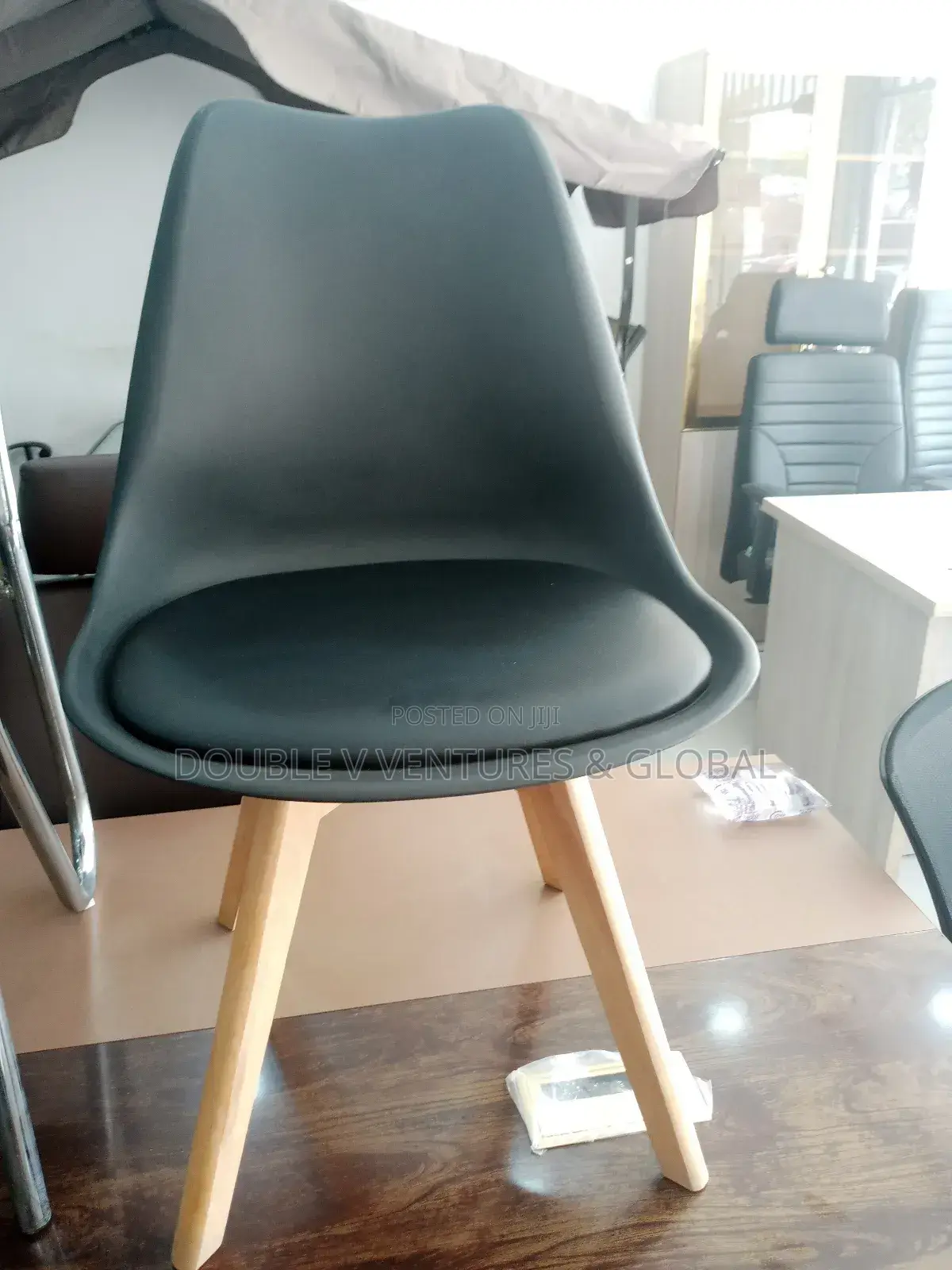 Waiting Chair