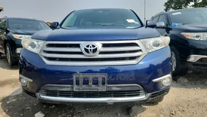 Toyota Highlander 2012 Blue