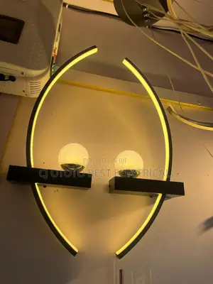 Best Interiors Luxury Wall Bracket Light