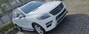 Mercedes-Benz M Class ML350 4MATIC 4dr SUV AWD (3.5L 6cyl 7A) 2014