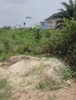 Genuine Dry Table Land of 100 by 100 at Ugolo Warri Delta