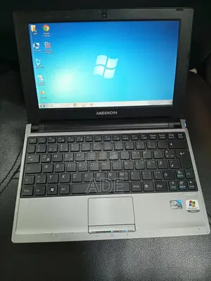 Laptop Medion 2GB Intel Atom HDD 250GB