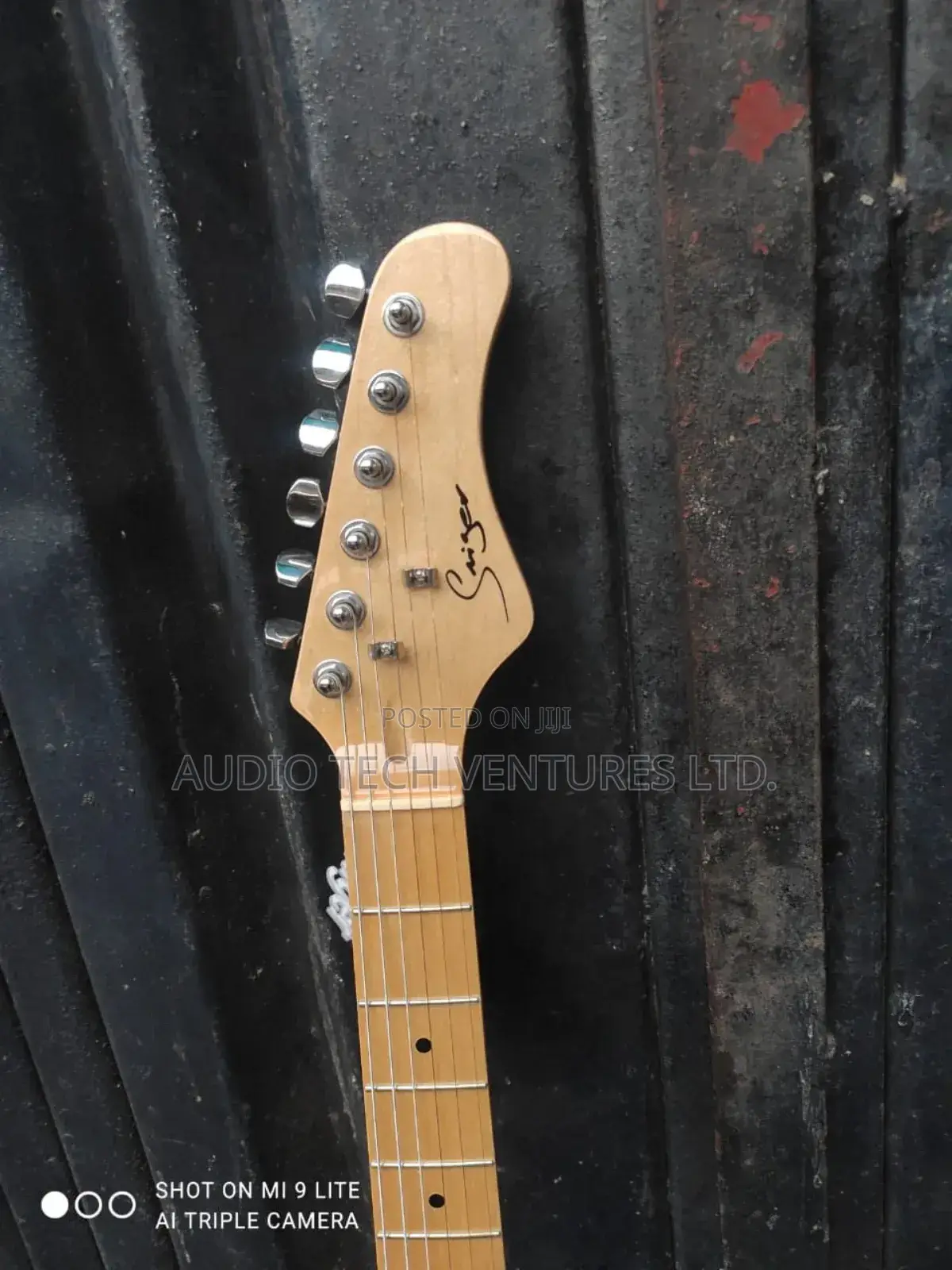 Smiger Lead Guitar