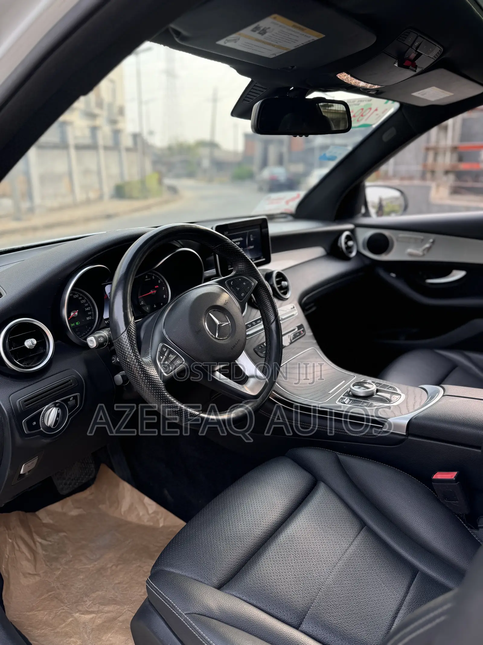 Mercedes-Benz GLC-Class 2019 White
