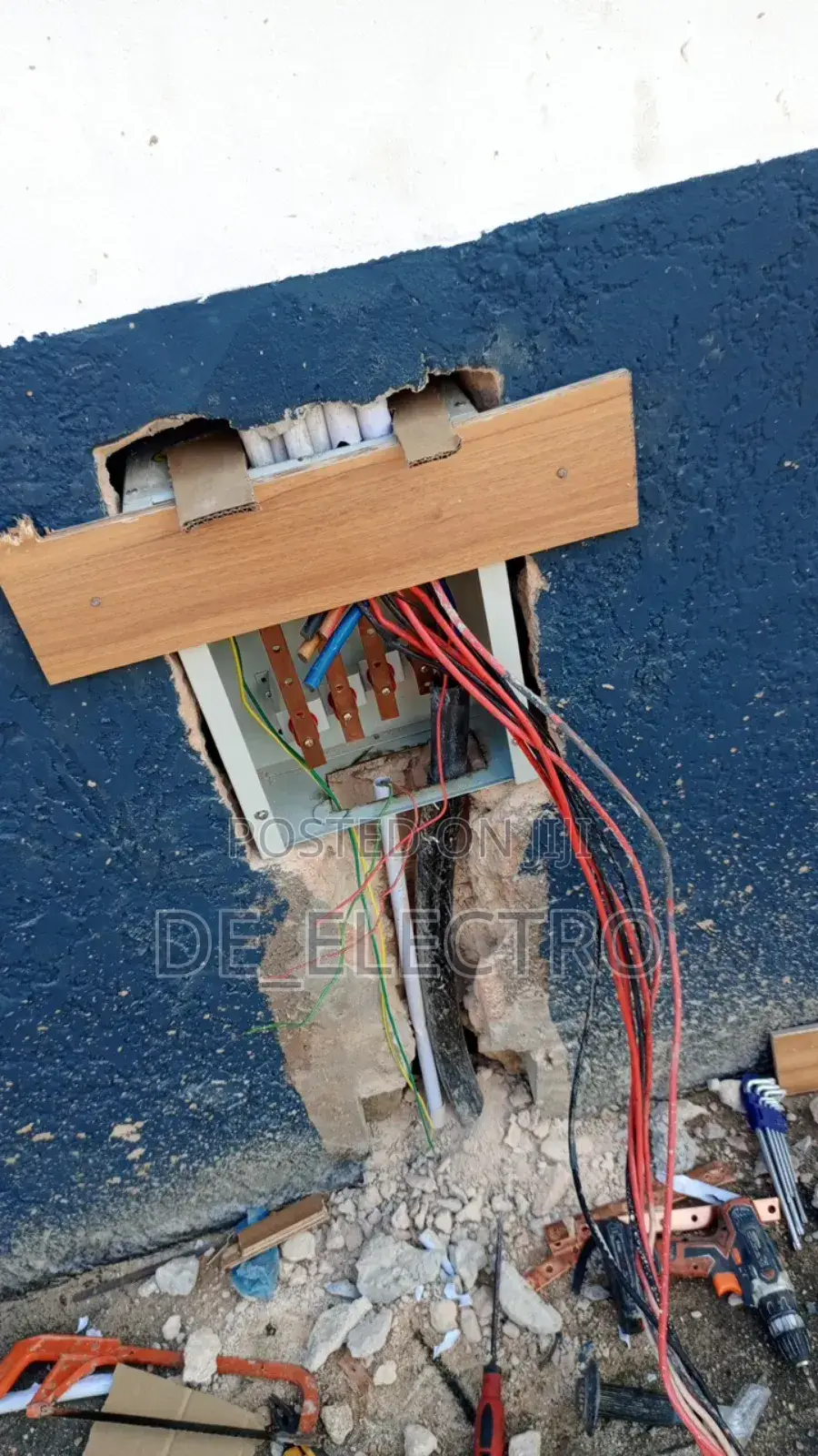 Electrician and Automatic Changeover System