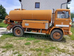 Mercedes Benz 1519