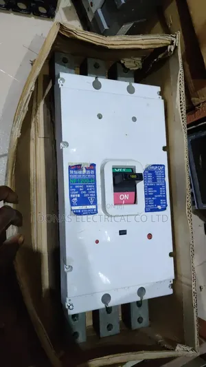 1250A Breaker 3pole