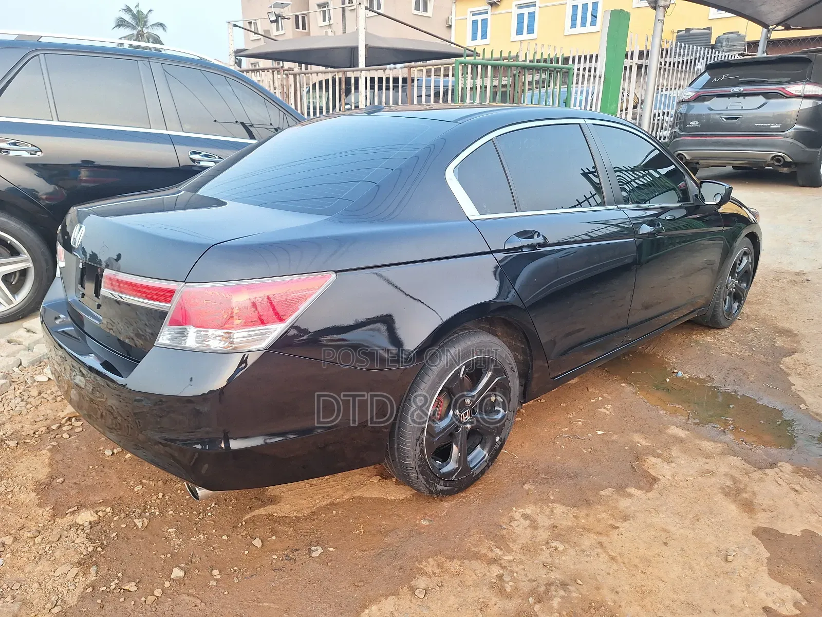 Honda Accord 2012 Black