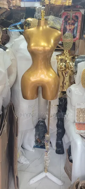 Gold Fiber BBL Female Mannequins