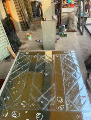 Modern Designed Mirror Glass
