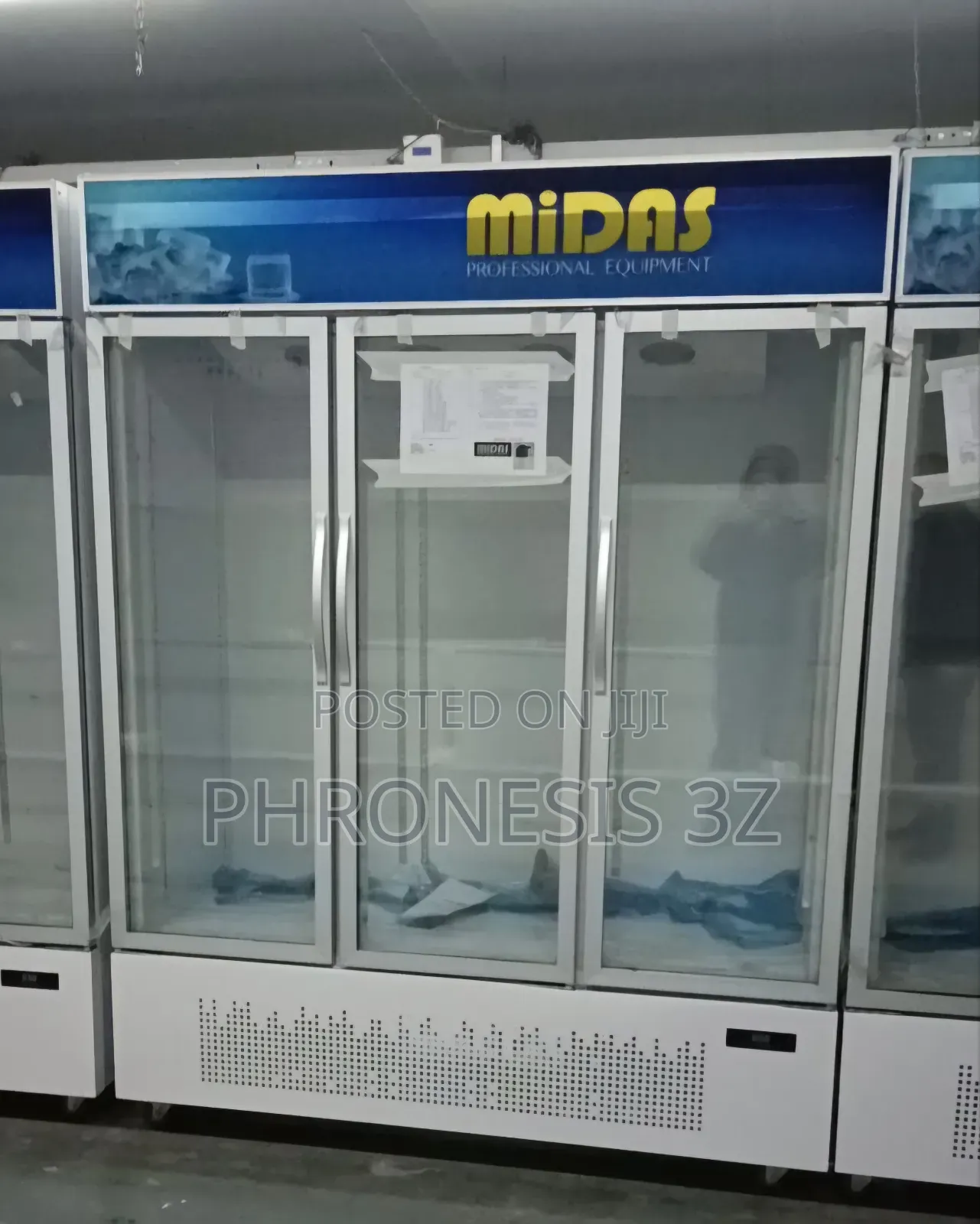Industrial 3 Doors Upright Showcase Freezer