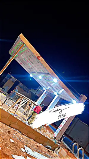 Modern Lightning Laser Cut Carport Cladded With Alucoboard