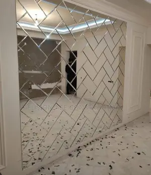 Mirror Design Glass for Boring Spaces