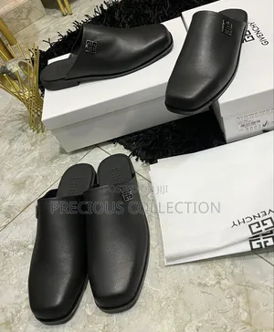 Top Quality Givenchy First Leather Half Shoe for Men