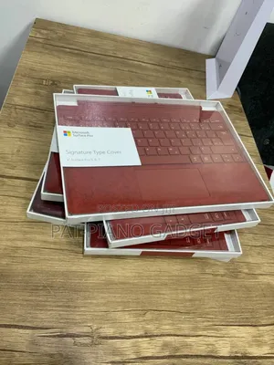 Microsoft Surface Pro 4, Pro 7 Plus Keyboard