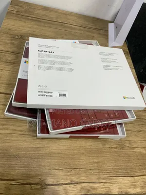 Microsoft Surface Pro 4, Pro 7 Plus Keyboard