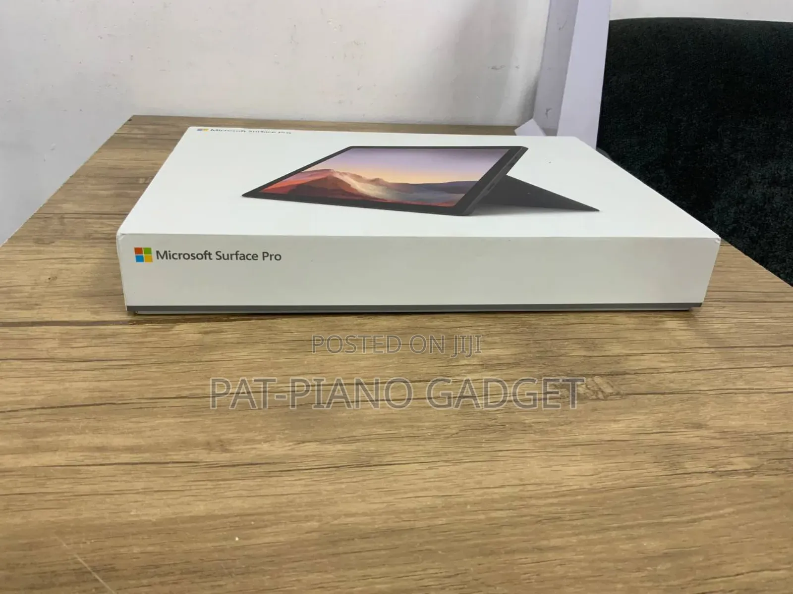 New Laptop Microsoft Surface Pro 7 16GB Intel Core I7 SSD 256GB