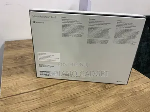 New Laptop Microsoft Surface Pro 7 16GB Intel Core I7 SSD 256GB