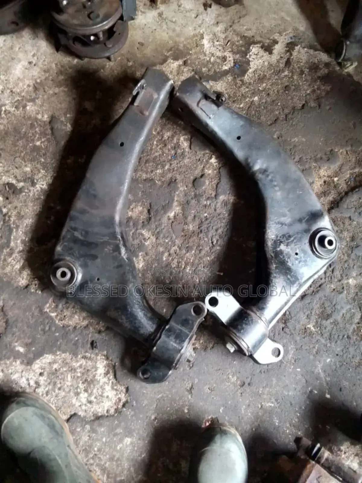 Back Upper Arm Chevrolet Camaro 2015