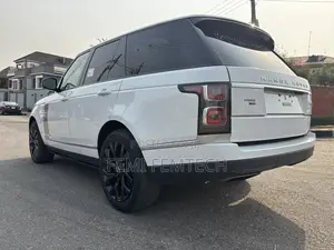 Land Rover Range Rover 2021 White