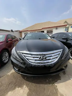 Photo - Hyundai Sonata 2013 Black