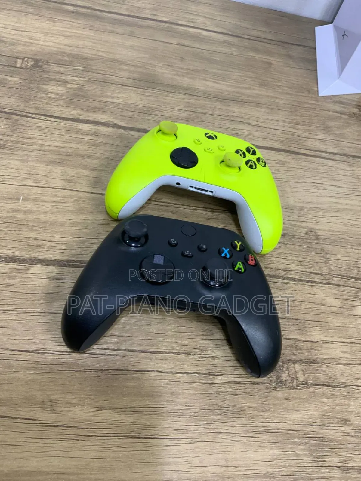 Microsoft Xbox Series X Game Controller