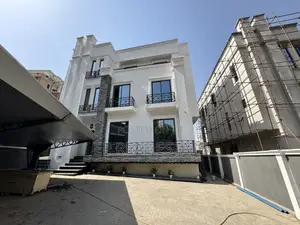 7bdrm Duplex in Asokoro for sale