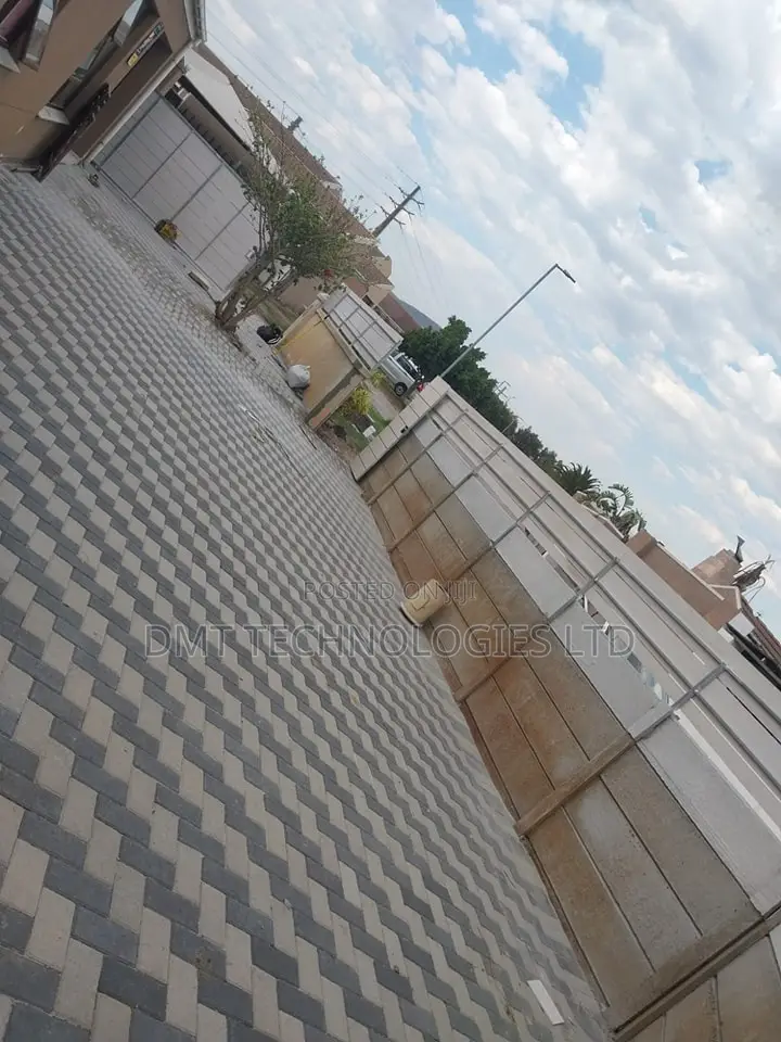 Stunning Interlocking Paving