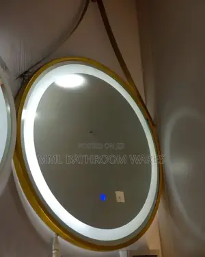 Frame Round Led Mirrors With Hanging Robe
