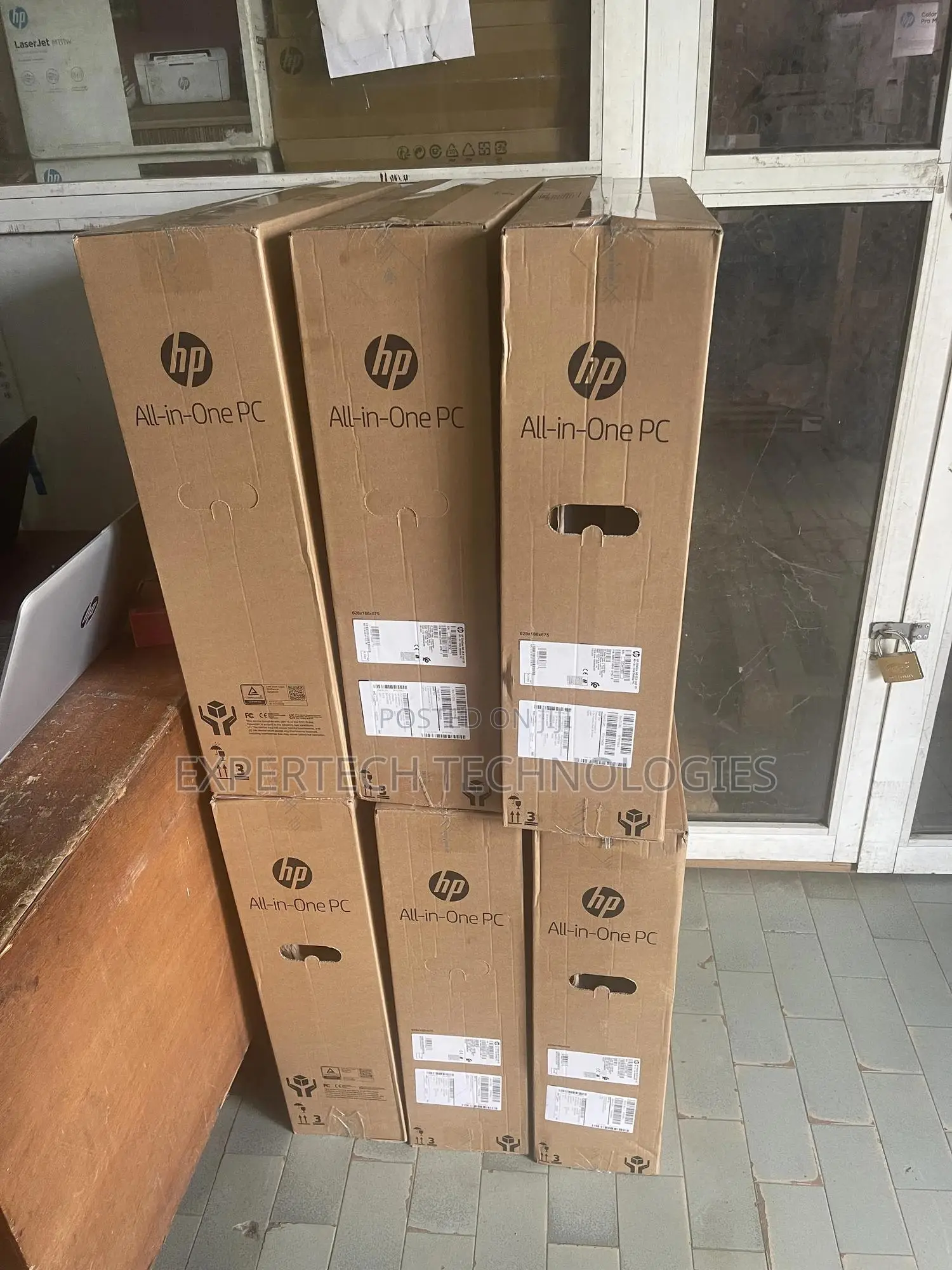 New Desktop Computer HP EliteOne 840 G9 16GB Intel Core i7 SSD 1T