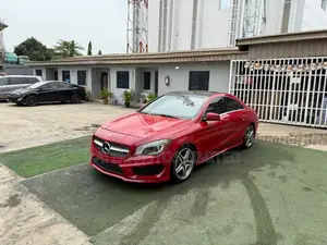 Mercedes-Benz CLA-Class CLA 250 4MATIC Sedan 2014 Red