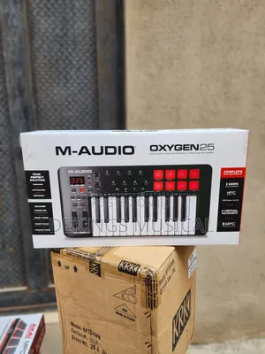 M-Audio Oxygen25 USB MIDI Keyboard Controller