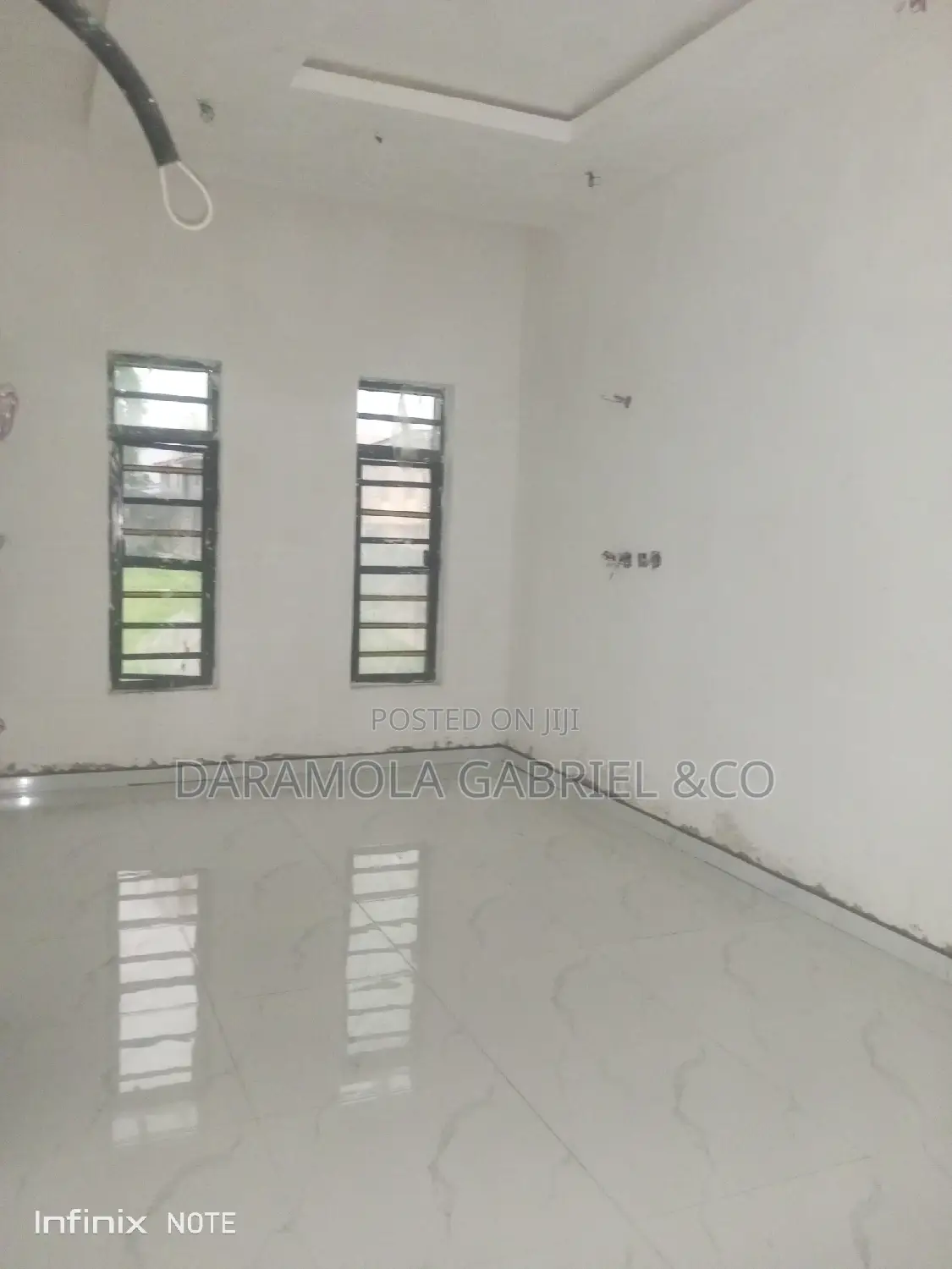 4bdrm Townhouse/Terrace in Cement for Sale