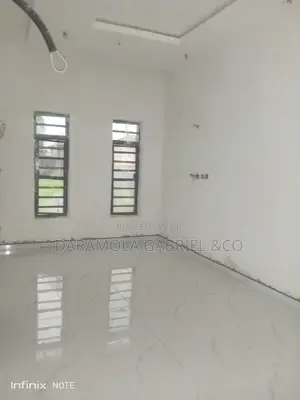 4bdrm Townhouse/Terrace in Cement for Sale