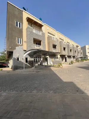 4bdrm Duplex in Guzape Abuja for rent