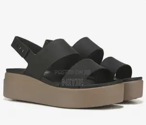 Women's Brooklyn Low Wedge Crocs