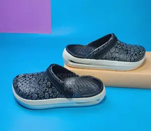 Unisex Crocs Inmotion Clogs